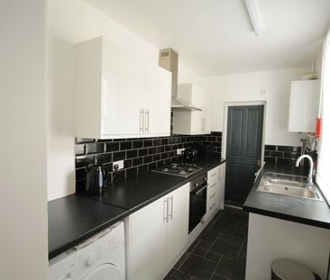 Student Accommodation, 16 Carholme Road, Newland, Lincoln, Lincolns... - Photo 3