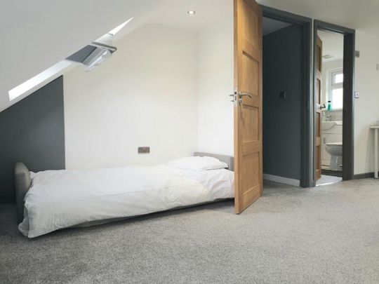 Alfall Road, Coventry - - Photo 1