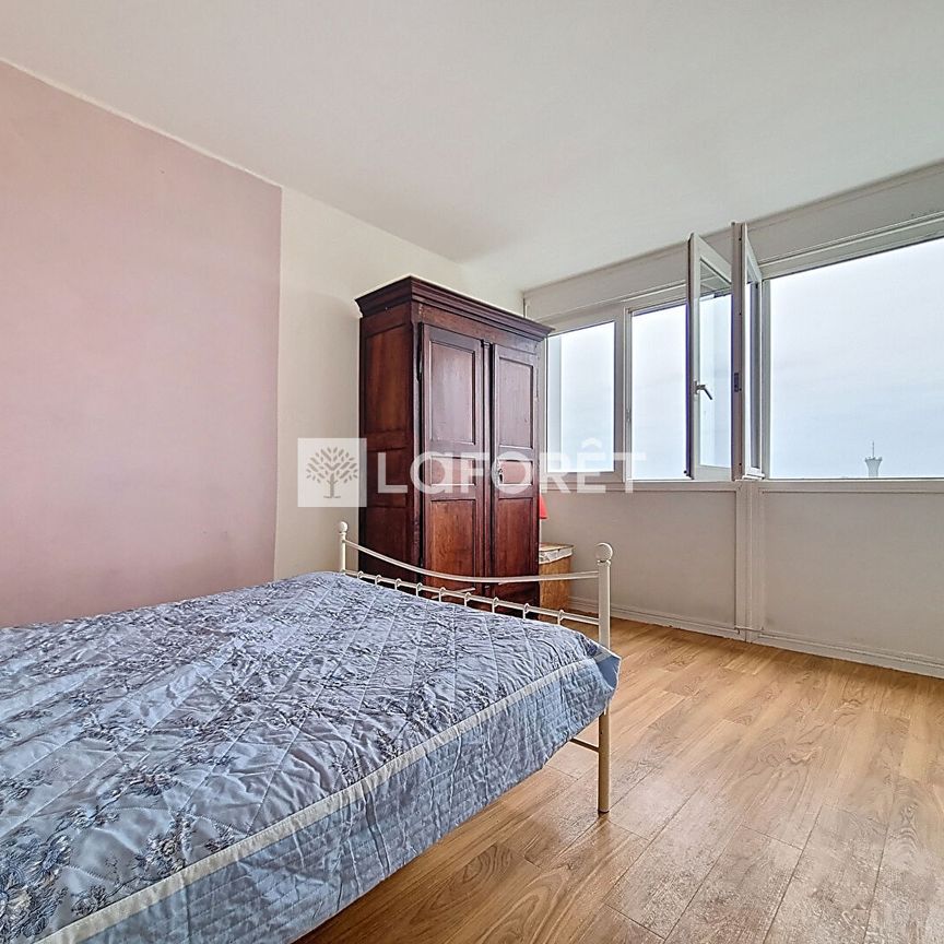Apartment - Photo 1