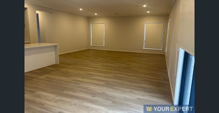 Large brand new 5 bedroom home - Photo 5