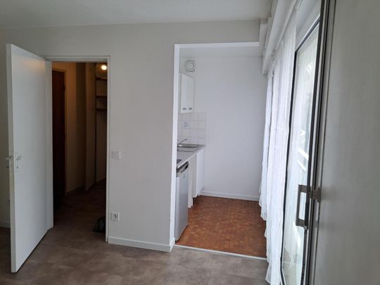 Location Appartement 1 pièce 20m² BORDEAUX 33000 - Photo 1