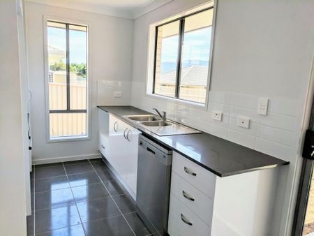 BARINGA GARDENS - Two Bedroom Villa - Photo 4