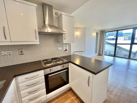 Belward Street - Photo 3