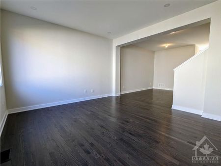 For Lease - 36 CHASING Grove, Stittsville - Munster - Richmond, Ontario - Photo 2