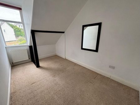 2 bedroom maisonette to rent - Photo 2