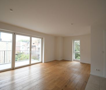 5980 - Attraktive Mietwohnung mit EBK und Balkon in ansprechender L... - Foto 1