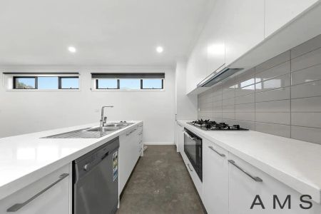 1/77 Justin Avenue, Glenroy VIC 3046 - Photo 4