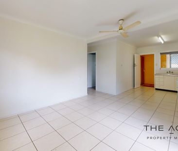 Low-Maintenance Living in a Convenient Koongal Location - Photo 5