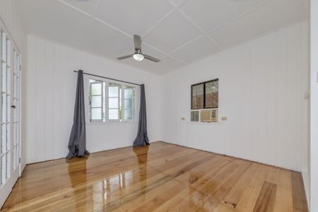 45 Lancaster Street, Garbutt - Photo 3