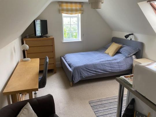 Comfortable, quiet and self-contained flat - Photo 1