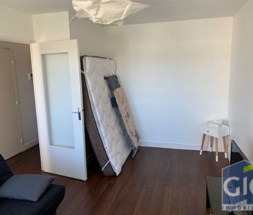 Location Appartement 1 pièce 24m² - Photo 2