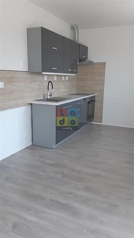 Pronájem bytu 2+kk 40 m² - Photo 2