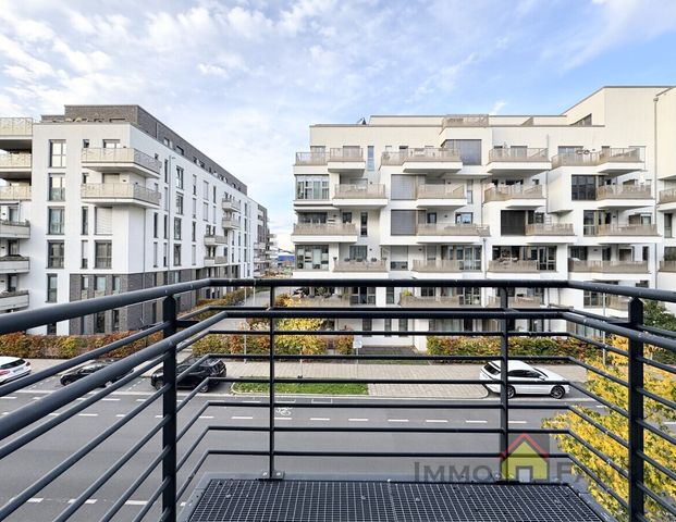 Hell und modern möblierte 4-Zimmer-Wohnung in Düsseldorf Grafental zur Miete - Photo 1