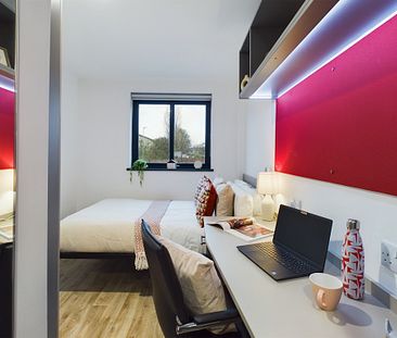 1 Bed Student Accommodation - Photo 4