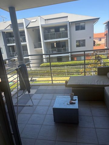 West Perth - Photo 4