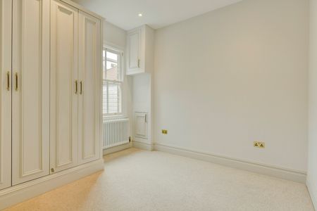 2 Bed Flat, North St, BS3 - Photo 2