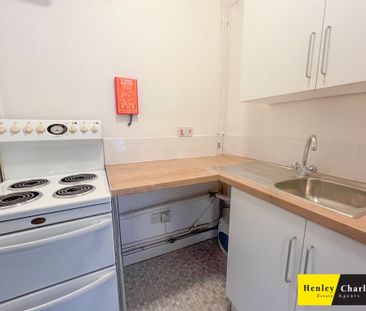 1 Bedroom Ground Floor Flat For Rent - Photo 1