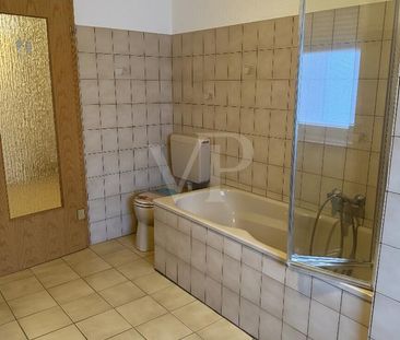 AB SOFORT VERFÜGBAR: 2-ZKB mit Einbauküche in Idar-Oberstein!!! - Photo 2