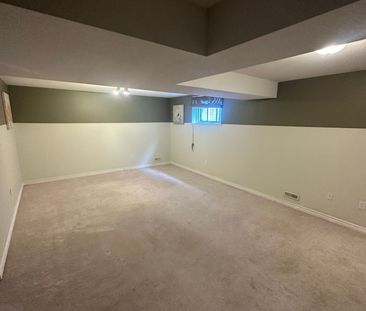 For Lease - 1234 South Wenige Drive, London North, Ontario - Photo 5