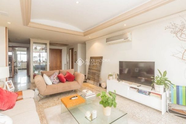 Cobertura com 3 quartos e 450m² para alugar em Petrópolis, Porto Alegre. - Foto 1