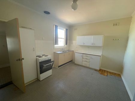 29 Pilton Street, Port Augusta SA 5700 - Photo 4