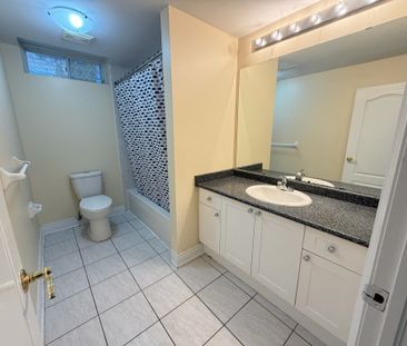 For Lease - 3209 Erin Centre Boulevard Unit# Lower, Mississauga, On... - Photo 1