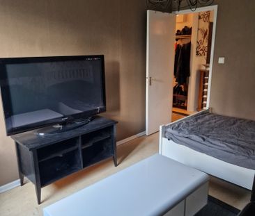 Askersundsgatan, Bandhagen - Photo 1