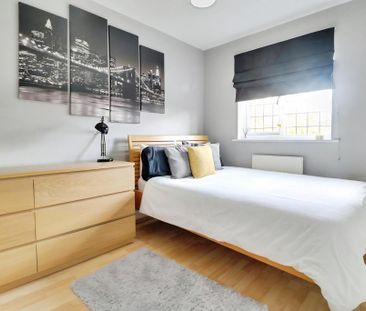 4 bedroom detached house to rent - Photo 5