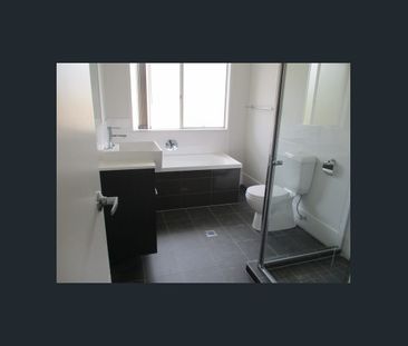 Ballina Heights Home - Photo 5