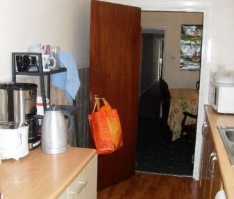 4 Bed - Warwards Lane, Selly Oak, West Midlands, B29 7ra - Photo 5