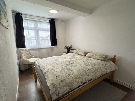 A Fine Shared House share for Rent near Canary Wharf Room C - Photo 4