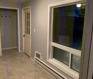 For Lease - 16 ALBANY Avenue, Orillia, Ontario - Photo 5