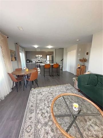 For Lease - 704 AMBERWING Private Unit# 704C, Orleans - Cumberland and Area, Ontario - Photo 3