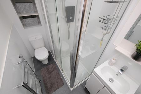 1 bedroom flat to rent - Photo 2