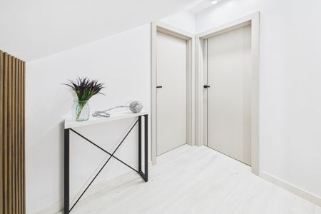 Piękne mieszkanie we Wrocławiu, ul. Trzmielowicka - Zdjęcie 2