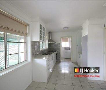 OPPOSITE TO PARKMORE SHOPPING CENTRE - Photo 1