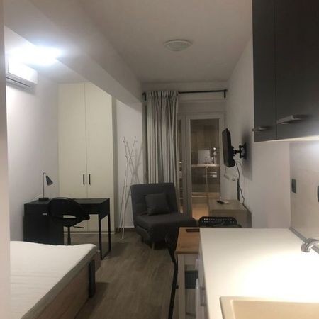 Studio/Γκαρσονιέρα για ενοικίαση - Λάρισα, - Φωτογραφία 4