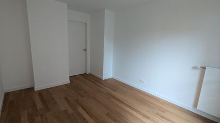 location Appartement T3 DE 76.3m² À COURBEVOIE - Photo 5