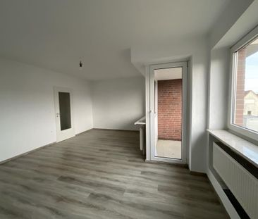 Großzügige 3-Zimmer-Etagenwohnung in Surheide - Photo 4
