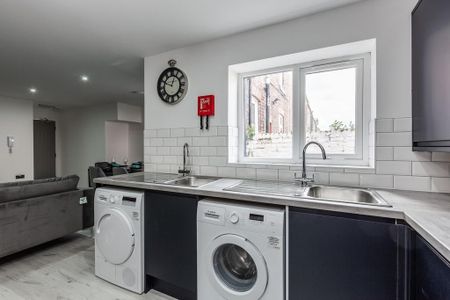 6 bedroom house to rent - Photo 5