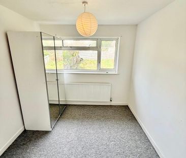 Rustic Close, Tycoch, Swansea - Photo 4