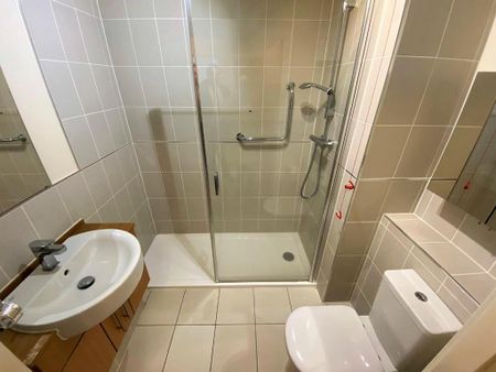 1 bedroom apartment to rent - Photo 4