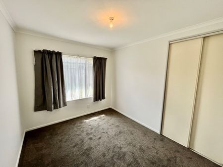 4 Sandwick Drive, Weymouth, Auckland - Photo 4