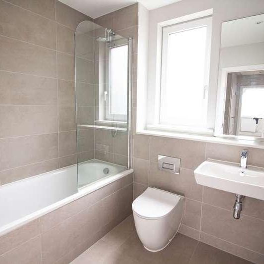 Caxton Road, Frome, BA11 - Photo 1