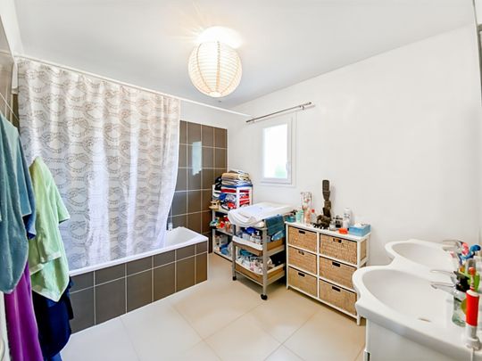 Location maison 5 pièces, 92.00m², Oinville-sur-Montcient - Photo 1