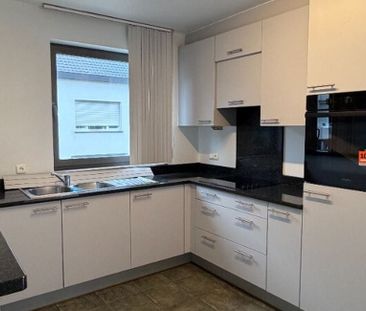 Appartement te huur in Meulebeke voor € 750 met 2 slaapkamers - Photo 2