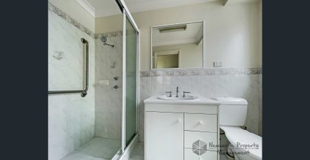 Beautiful Family Home - Photo 5