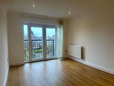 Heath Road, Twickenham, TW1 flat to rent - Photo 3