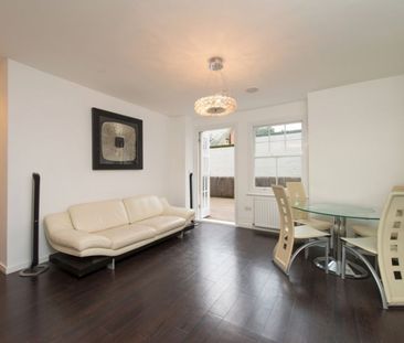 2 Bedroom Flat To Let - Photo 2