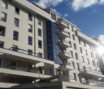 location Appartement T2 DE 58.7m² À PARIS - Photo 5